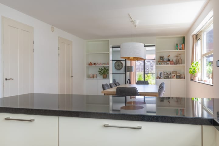 Foto 9 van Nolensstraat 7