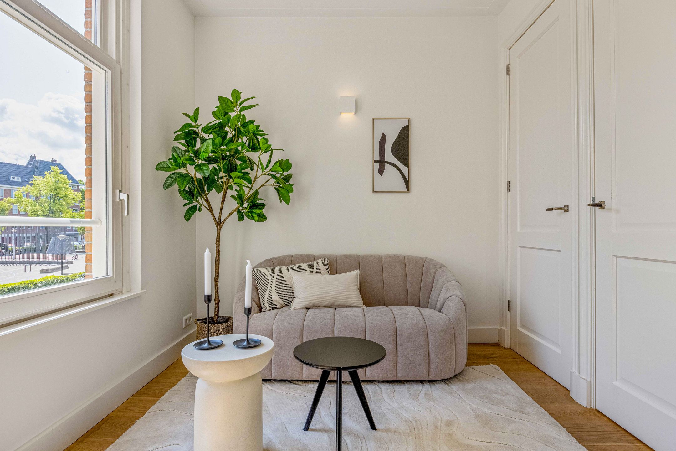 Foto 9 van Columbusplein 42-1