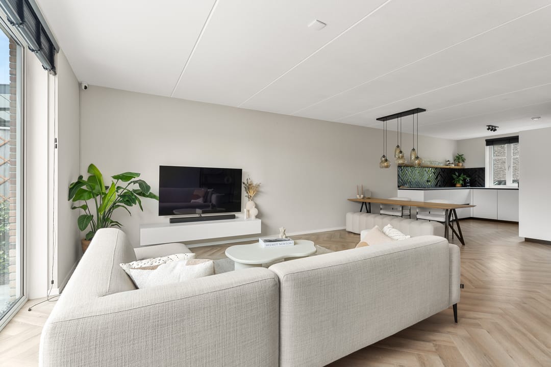 Foto 13 van James Chadwickstraat 24