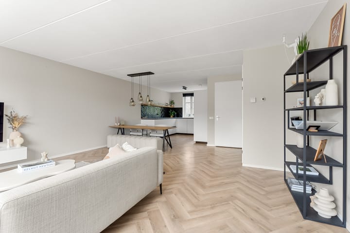 Foto 14 van James Chadwickstraat 24