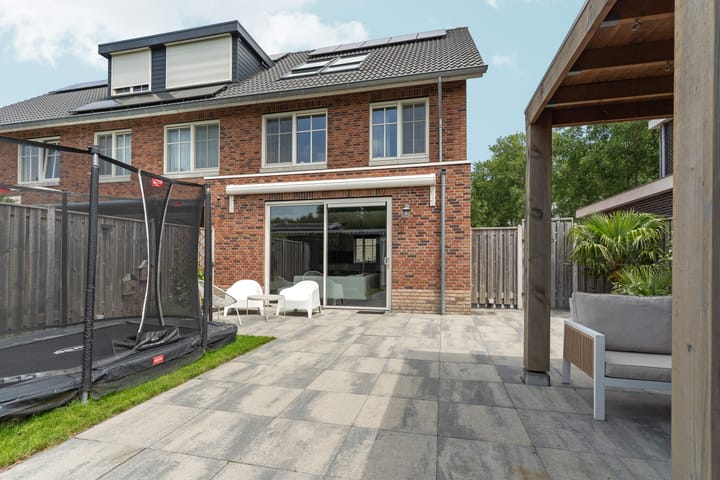 Foto 53 van James Chadwickstraat 24