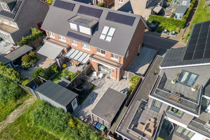 Foto 57 van James Chadwickstraat 24