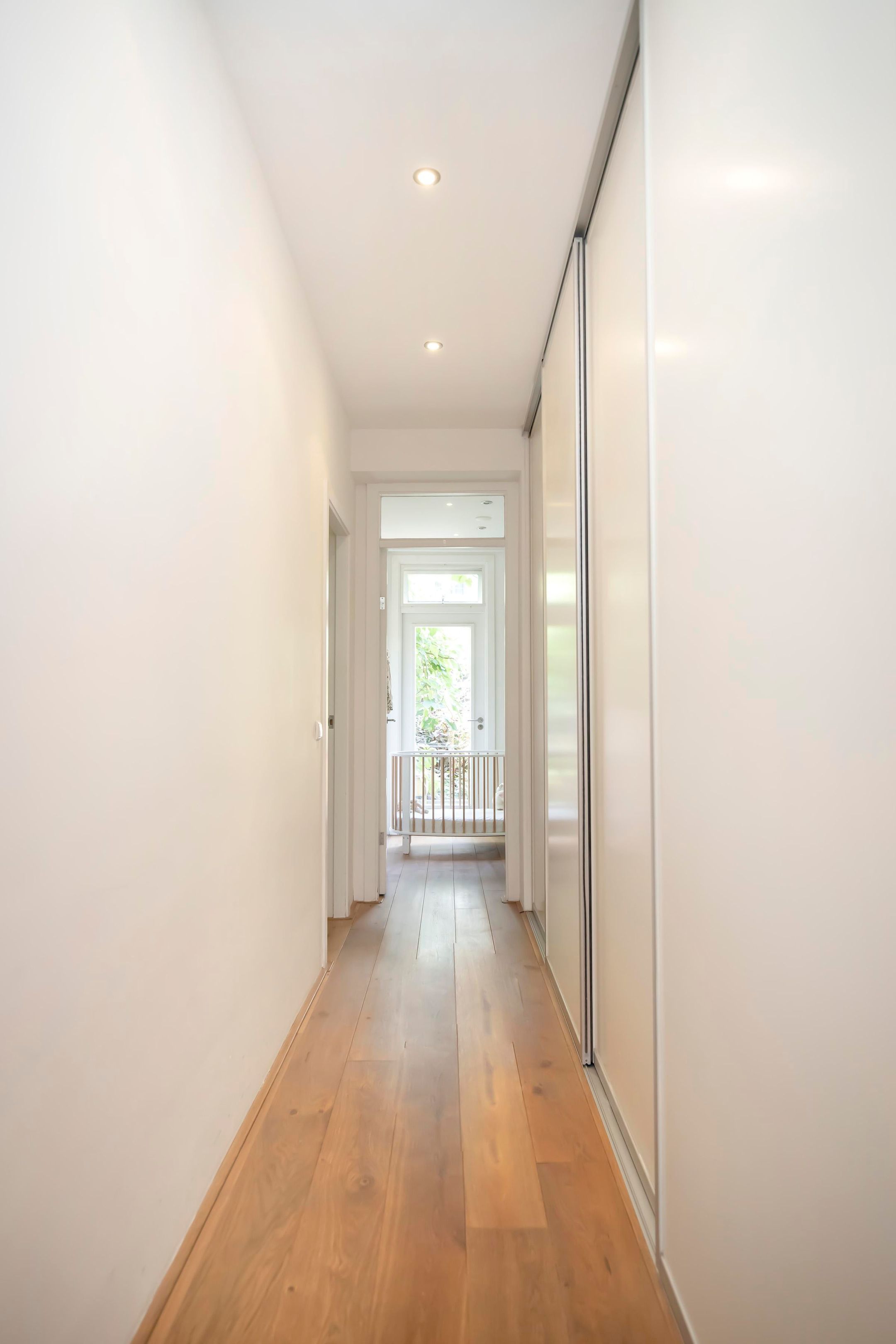 Foto 21 van Haarlemmermeerstraat 54-H