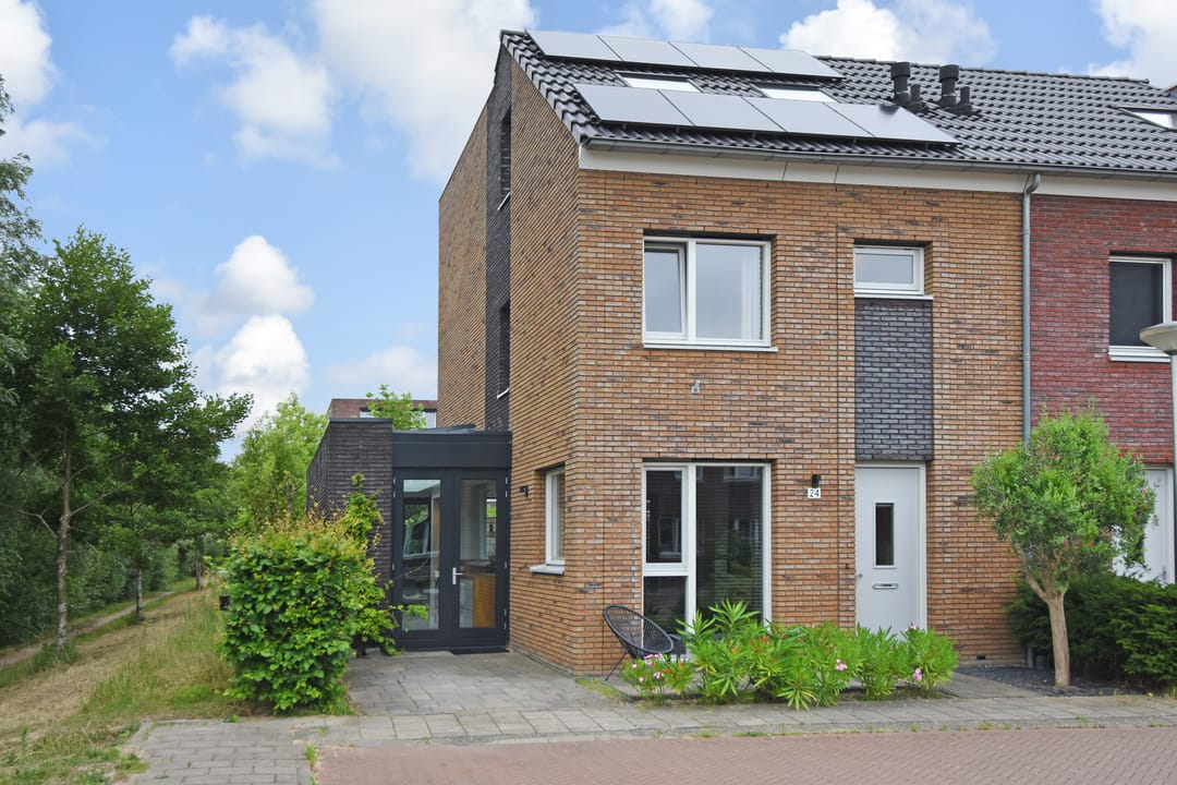 Foto 76 van Van der Maareltuinen 24