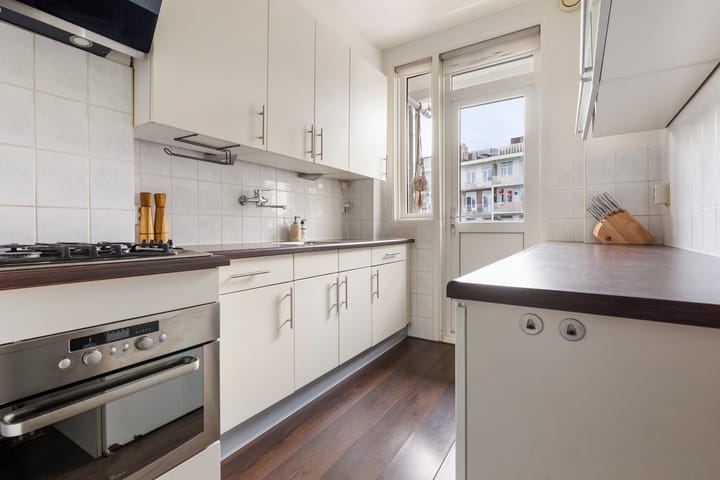 Foto 13 van Cornelis Trooststraat 4-2