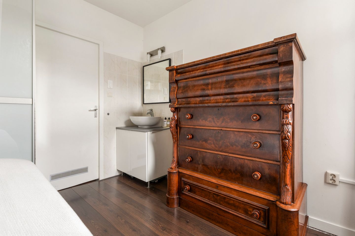 Foto 25 van Cornelis Trooststraat 4-2