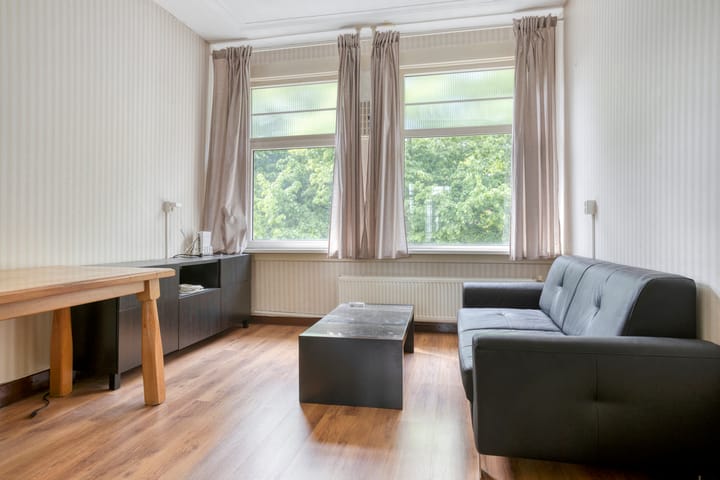 Foto 7 van Parallelweg 266