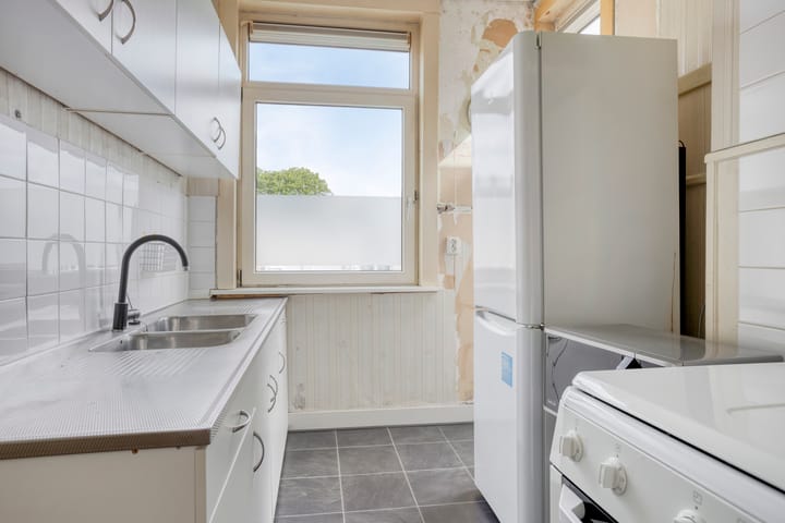 Foto 9 van Parallelweg 266