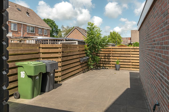 Foto 31 van Sjouke Helfrichstraat 16