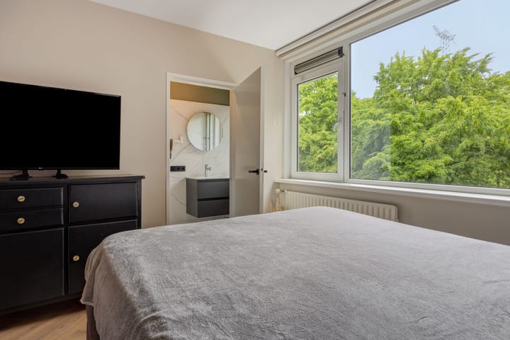 Photo 17 of Lucas Gasselstraat 60