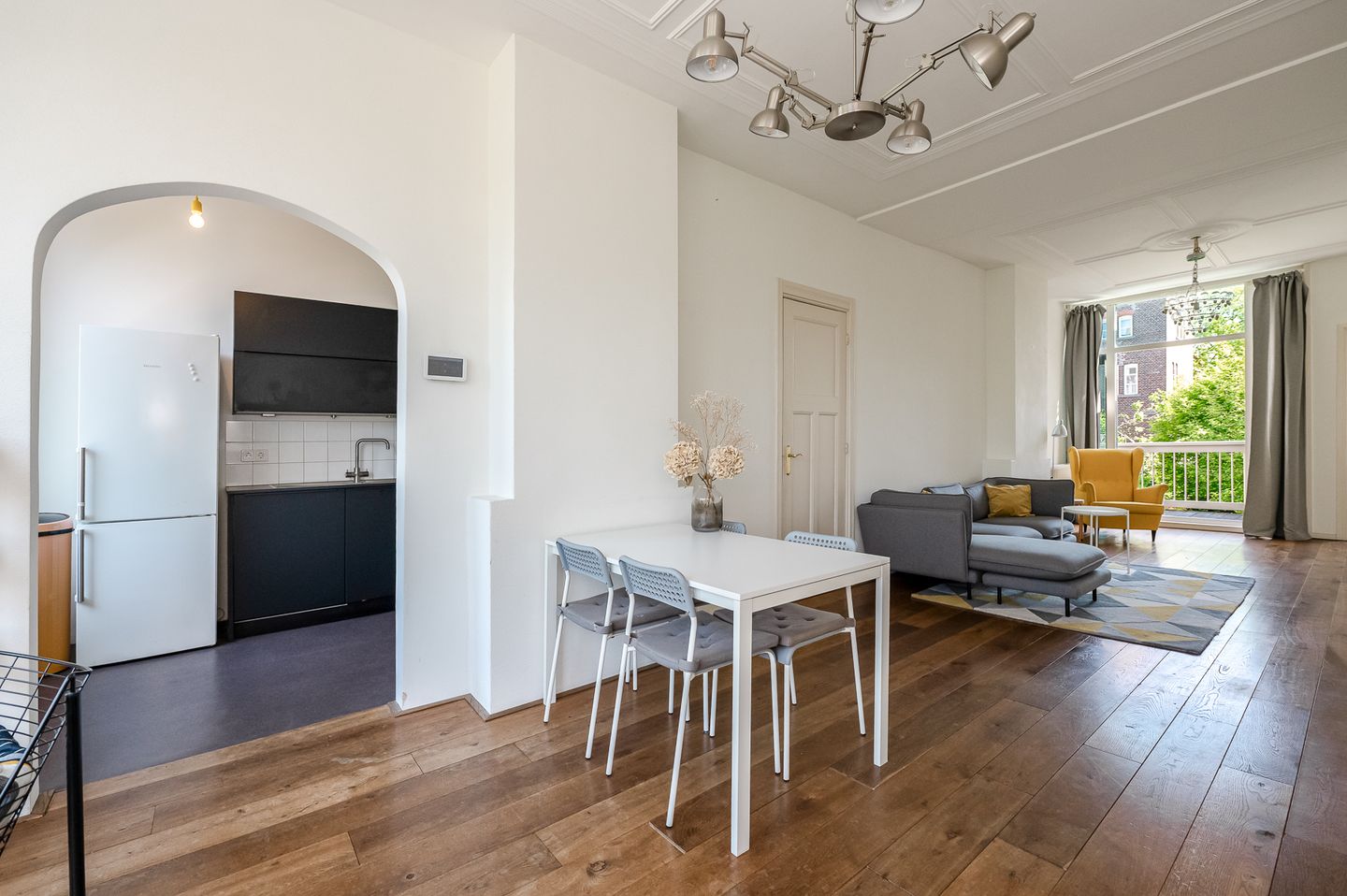 Foto 10 van Valkenboskade 105