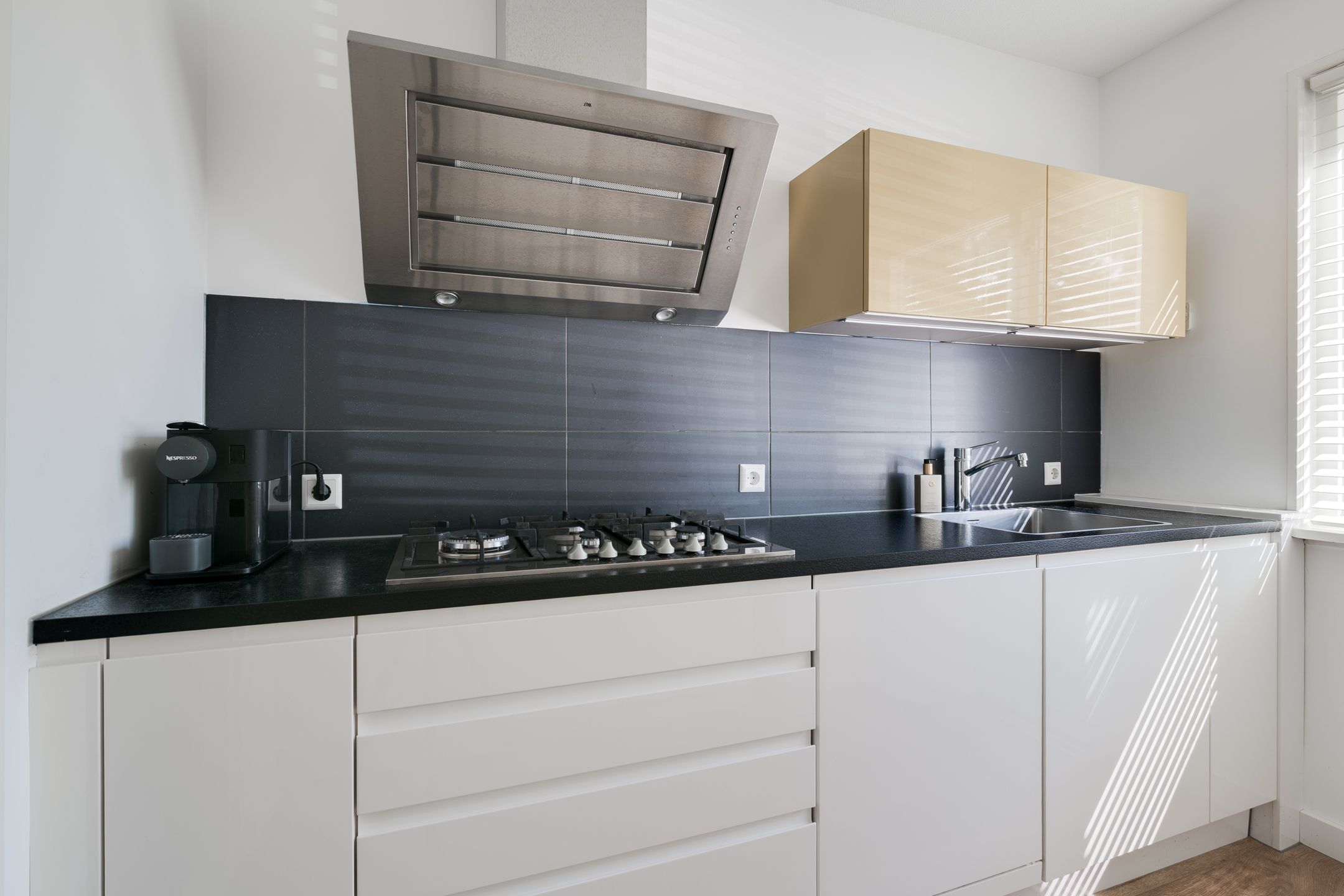 Foto 3 van Henri Dunantlaan 26