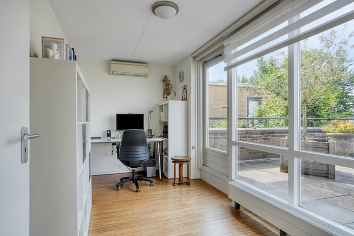 Photo 19 of Topzeil 10