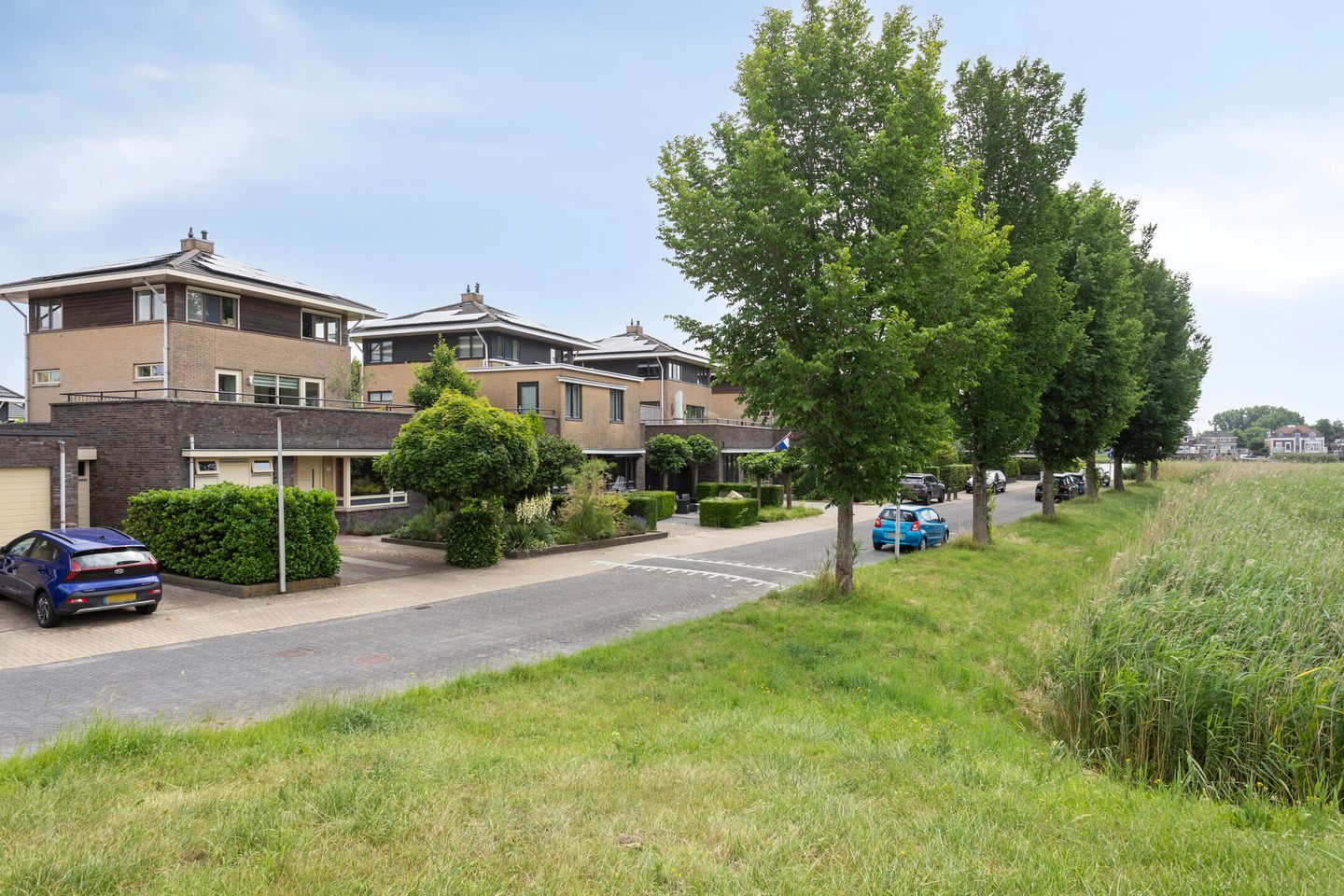 Photo 1 of Topzeil 10