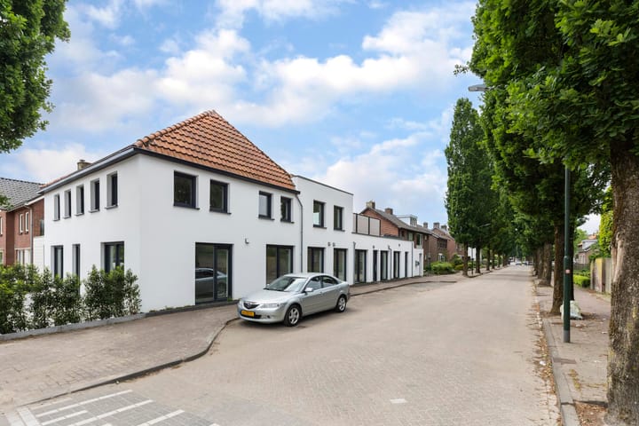 Photo 2 of Gelderstraat 56-C