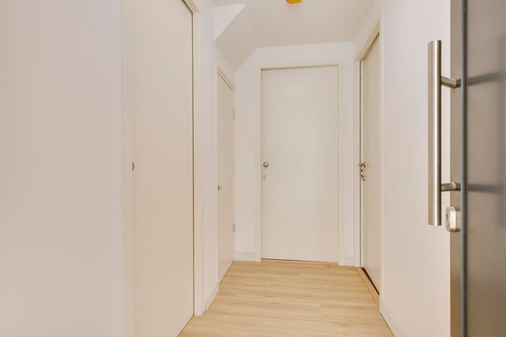 Photo 5 of Gelderstraat 56-C