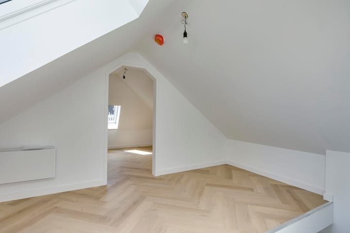 Photo 22 of Gelderstraat 56-C