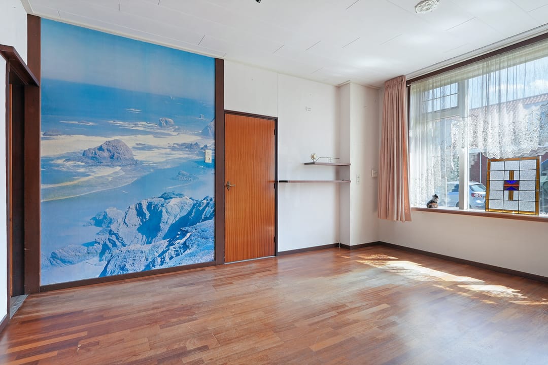 Photo 8 of Vlissingsestraat 78