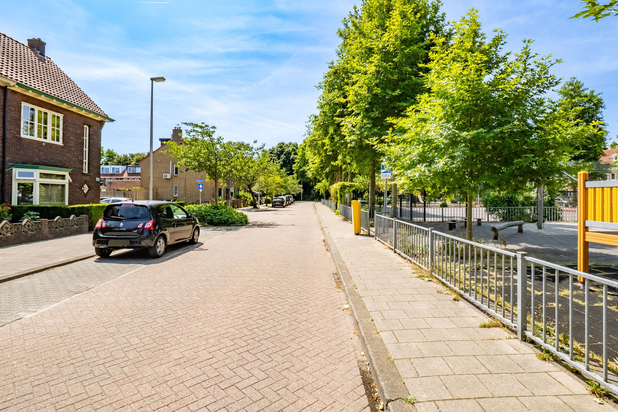 Photo 48 of Aakplein 3