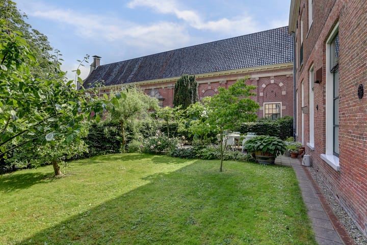 Foto 3 van Academiestraat 15