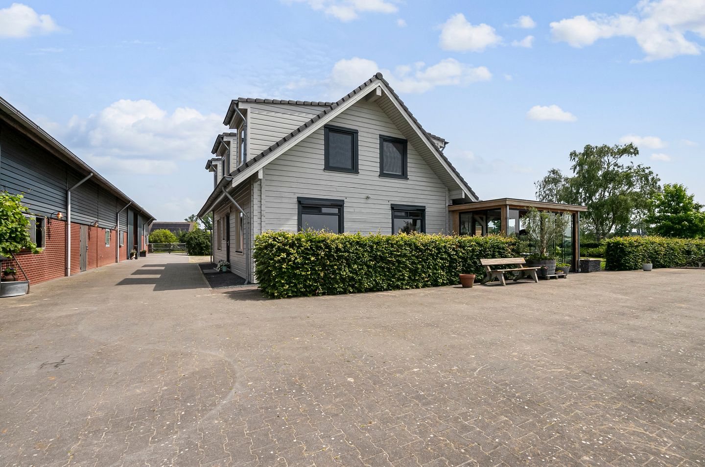 Bekijk foto 2 van Rijksstraatweg 210