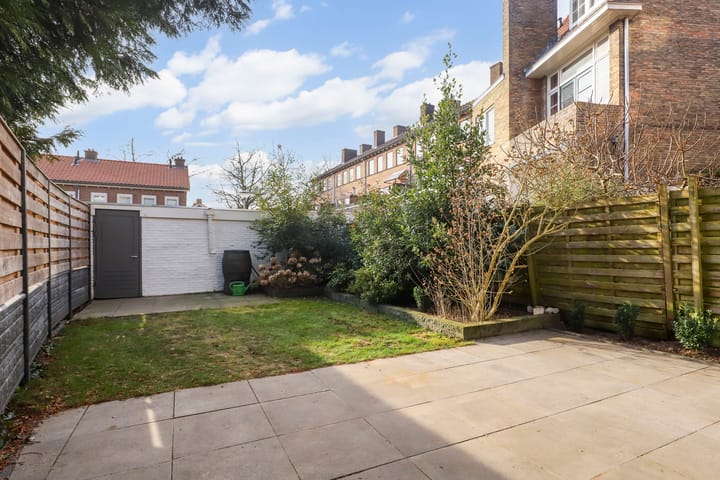 Foto 8 van Johan de Wittlaan 56