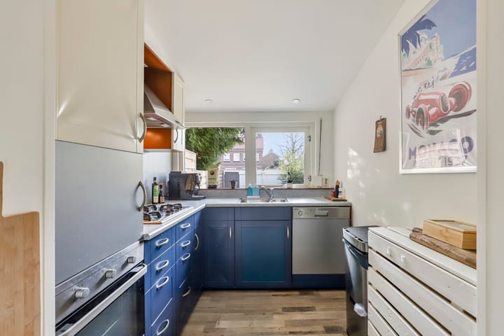 Foto 13 van Johan de Wittlaan 56