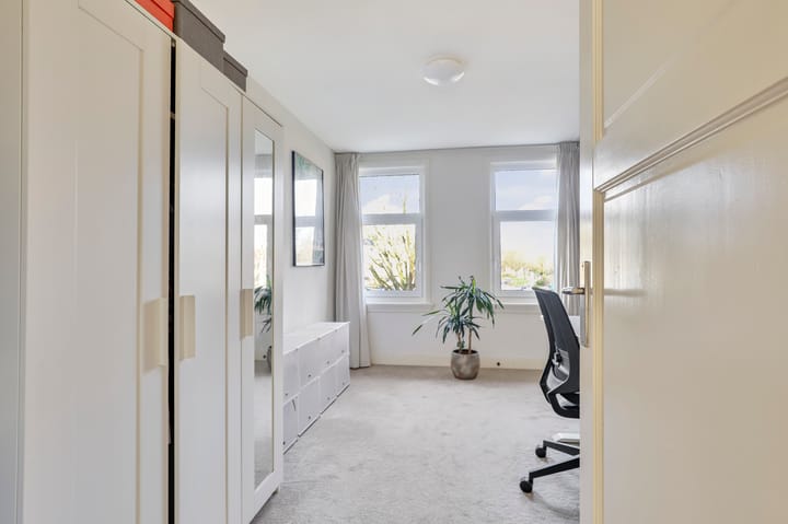 Foto 17 van Johan de Wittlaan 56