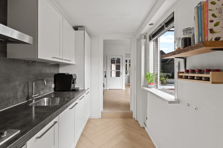 Photo 13 of Kortlandstraat 86