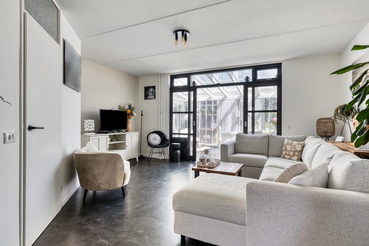 Foto 10 van Reinolduslaan 6