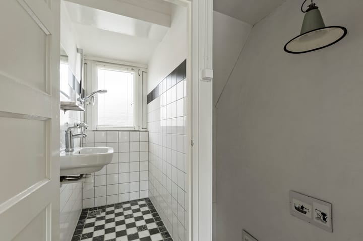 Foto 21 van Edammerstraat 56