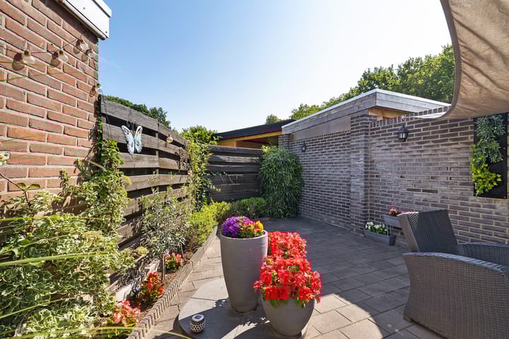 Foto 32 van Heidelaan 4