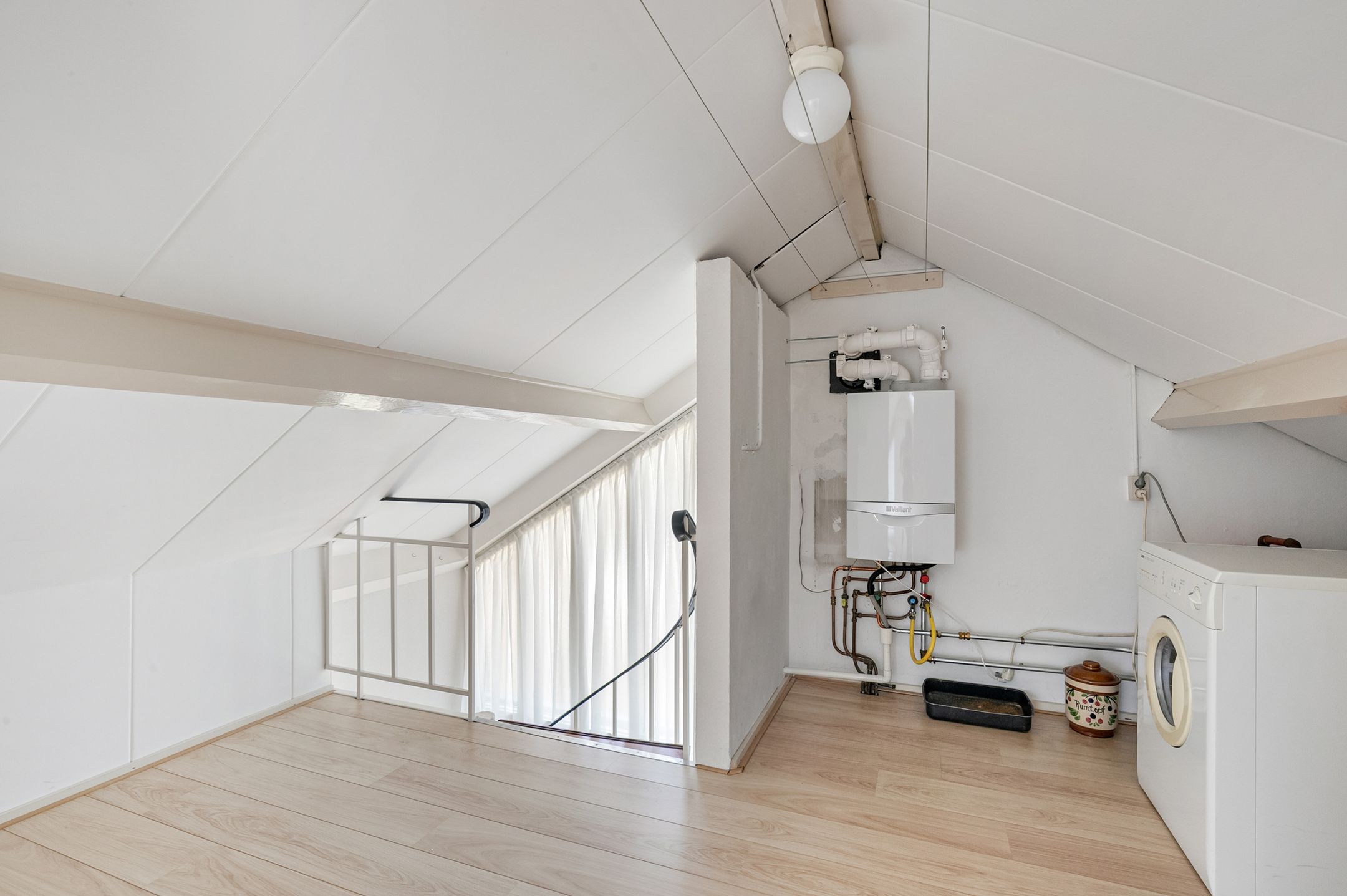 Photo 42 of Klapstraat 27