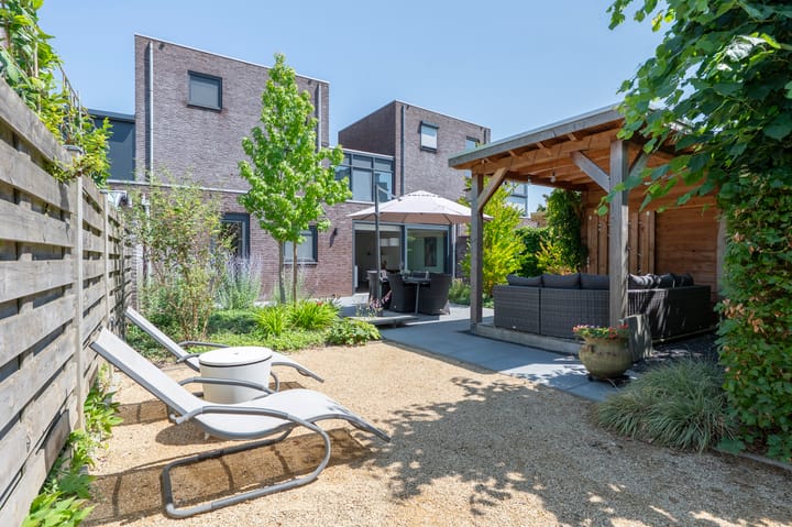 Foto 3 van Minerva 21