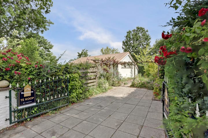 Photo 4 of Geertruidaweg 88