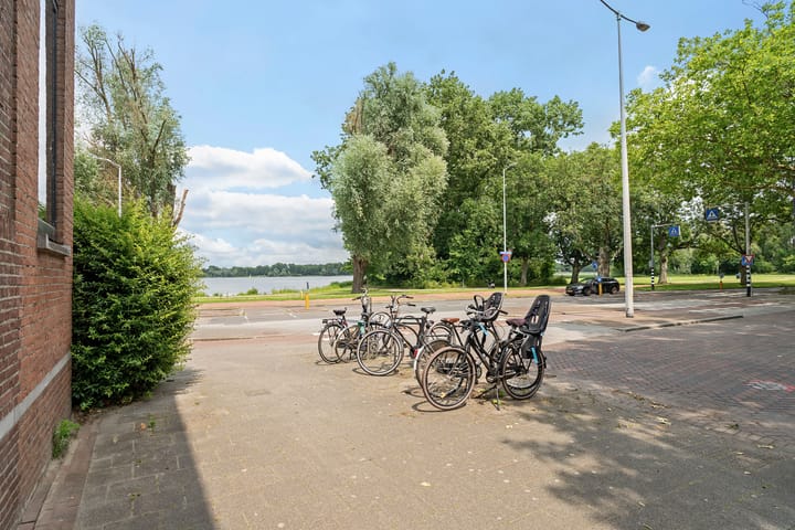 Foto 53 van Jericholaan 3-A