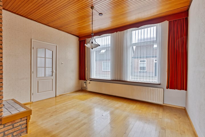 Foto 10 van Hezelaarstraat 12