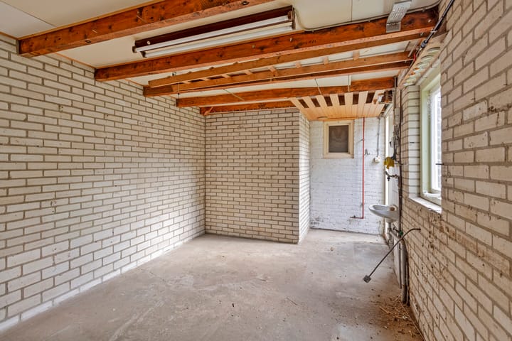 Foto 36 van Hezelaarstraat 12