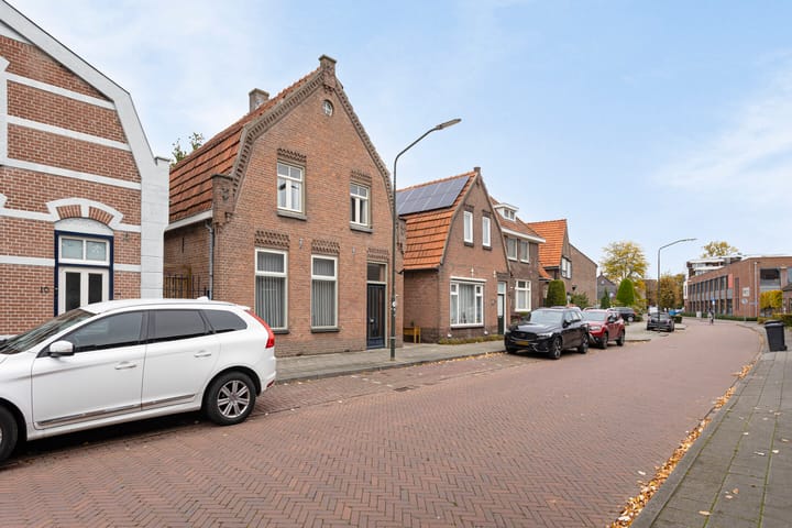 Foto 37 van Hezelaarstraat 12