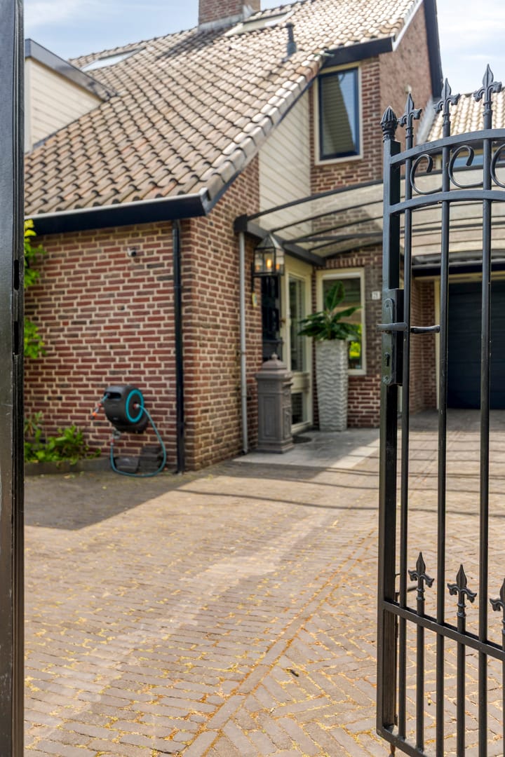 Photo 9 of Van Vredenburchlaan 71