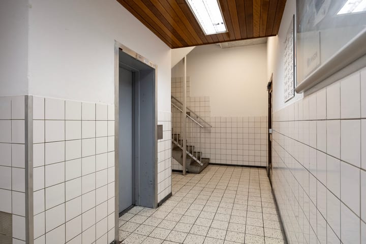 Foto 21 van Strevelsweg 227