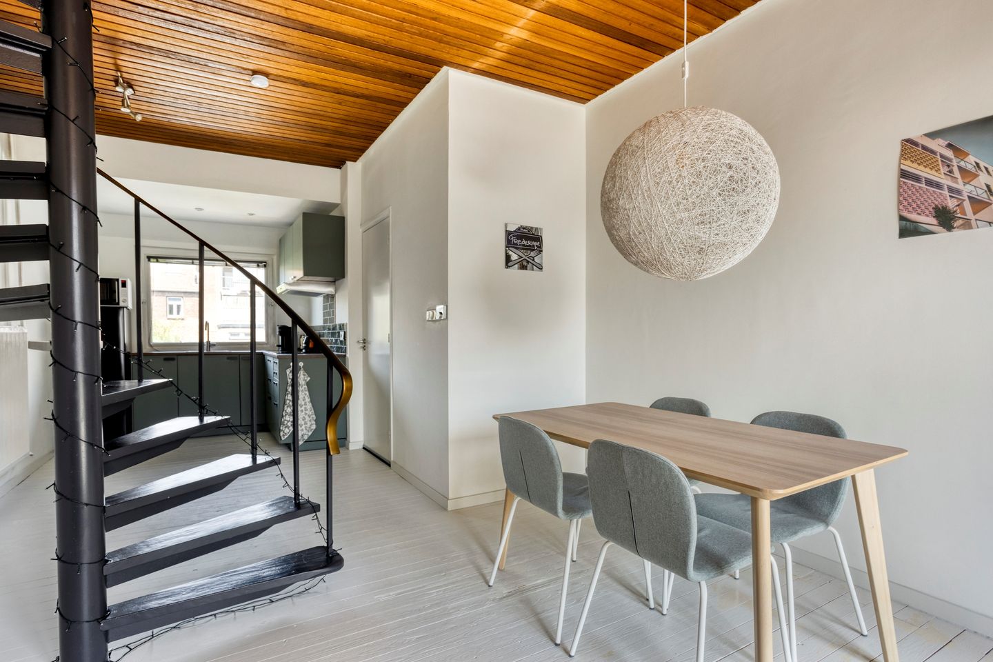 Photo 10 of Mathijs Heugenstraat 26