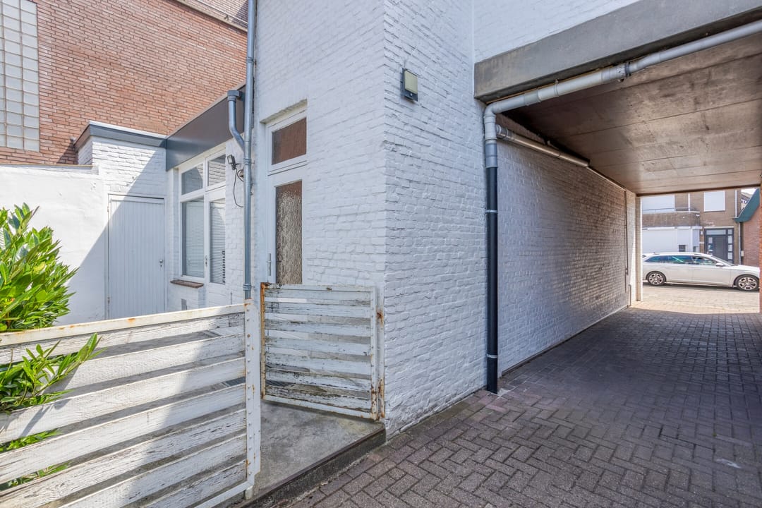 Photo 22 of Mathijs Heugenstraat 26