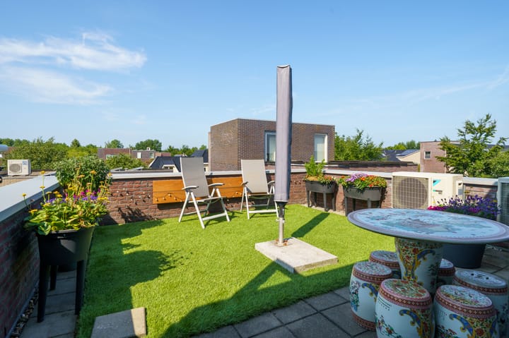 Photo 2 of Kapitein Robstraat 4