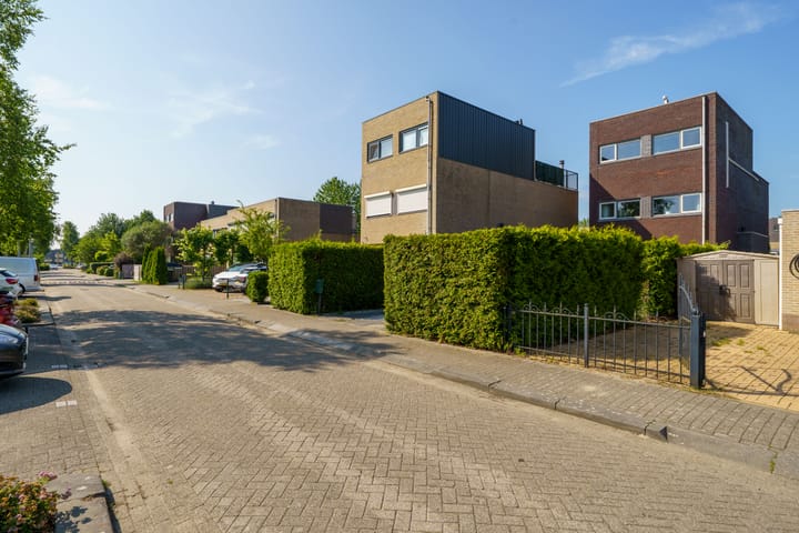 Photo 5 of Kapitein Robstraat 4