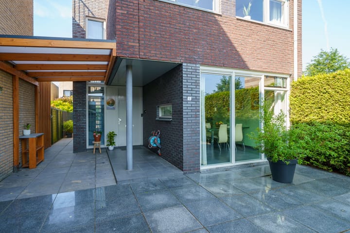 Foto 8 van Kapitein Robstraat 4