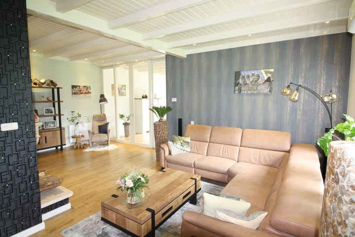 Foto 5 van Westeinde 320