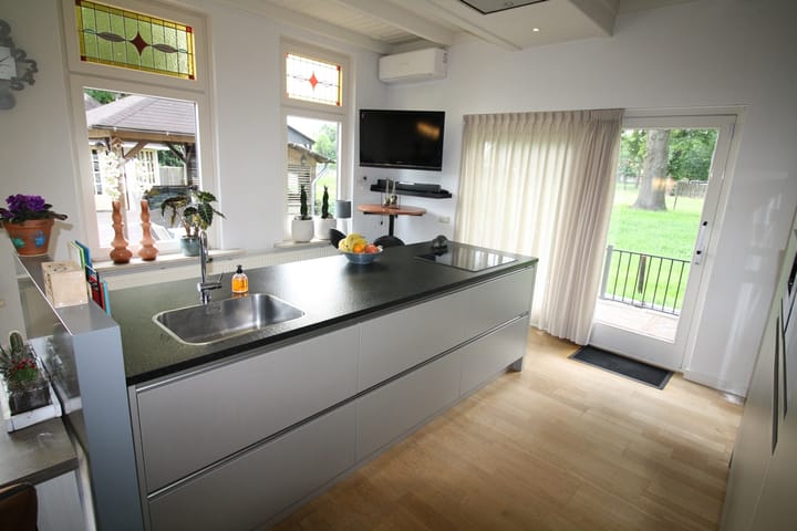 Foto 10 van Westeinde 320