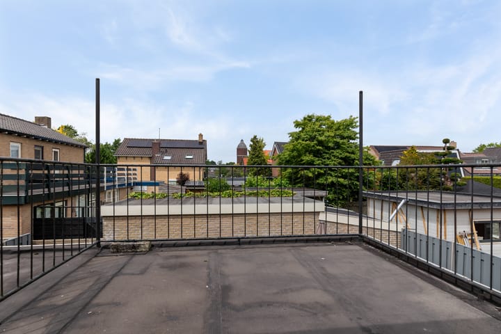 Foto 24 van Oranje Nassaulaan 3