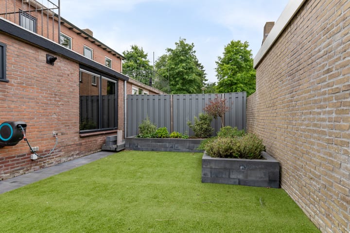 Foto 30 van Oranje Nassaulaan 3